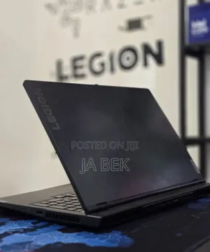 New Laptop Lenovo Legion 5 16GB AMD Ryzen 7 SSD 512GB