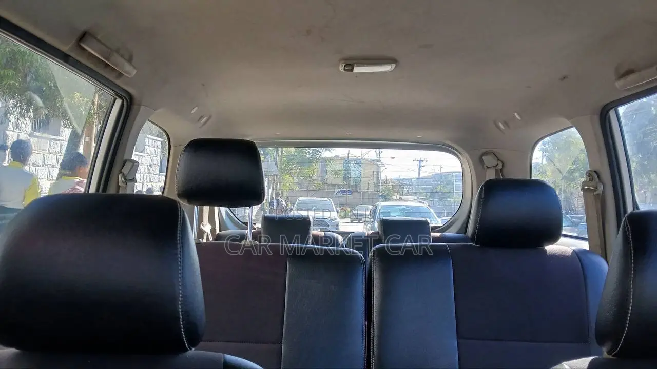 Toyota Avanza 2013 Silver