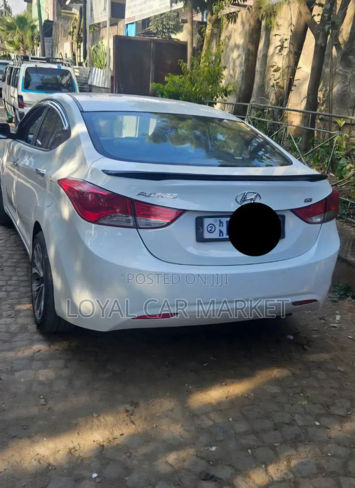 Hyundai Avante 2013 White