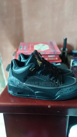 Jordan 3 Black and Golden