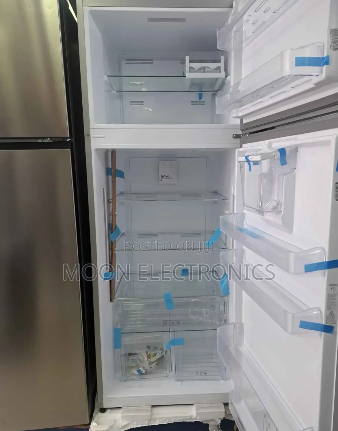 Eurolux 233 L Refrigerator – Spacious Energy-Efficient!
