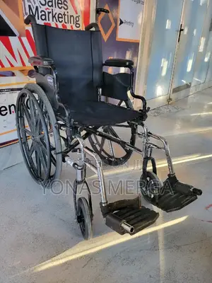 Normal Europe Wheelchair喆畑folding Wheelchair命勻wheelchair惨侖wheelchair