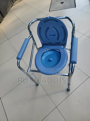 Commode Chair肺部commode Chair三個medical Toilet Chair胺是commode Chair Nee