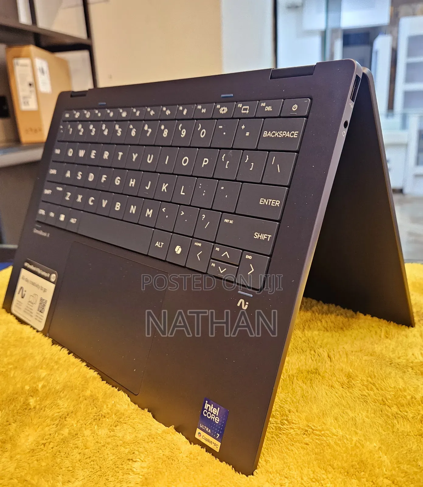 New Laptop HP OmniBook X Flip 14" 16GB Intel Core Ultra 7 SSD 1T