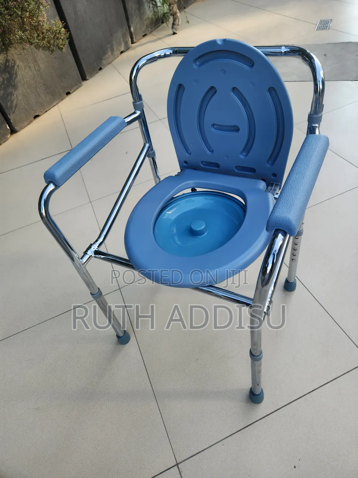 Commode Chair腔裏commode Chair堥我brand New Toilet Chair較為commode Chair
