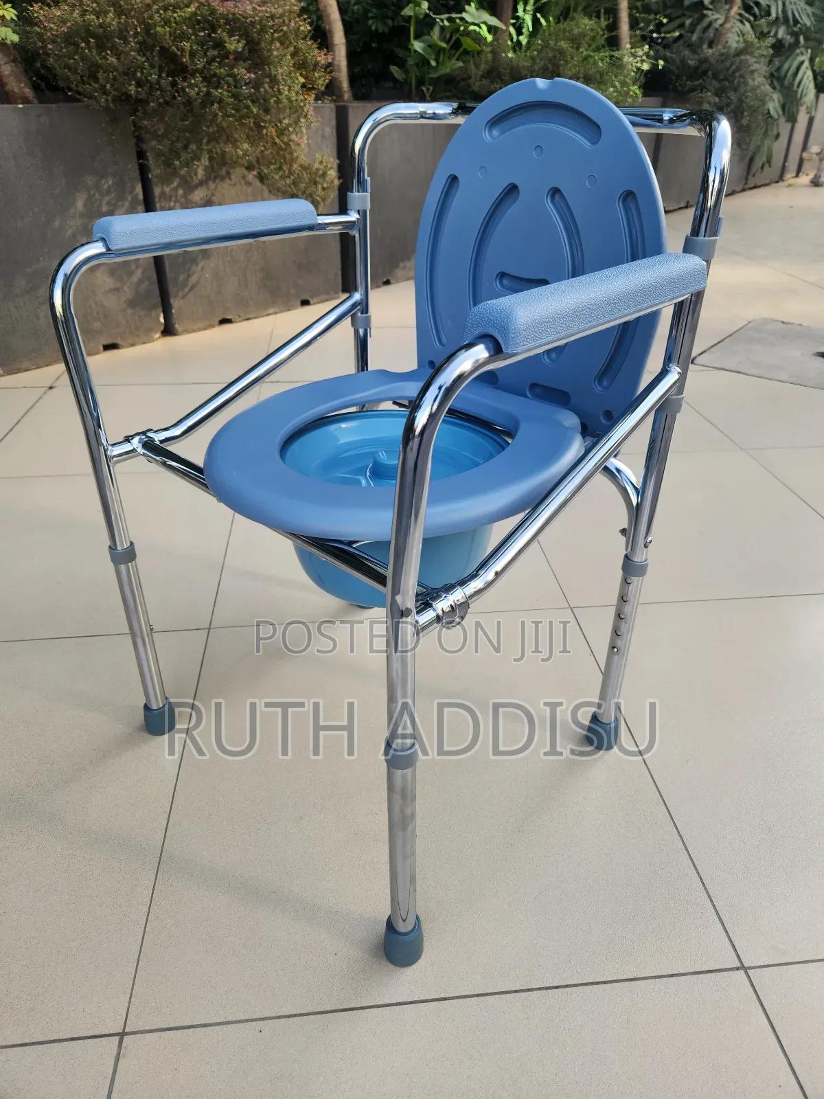 Commode Chair孓你poty Chair義氣commode Chair Foldable重要toilet Chair