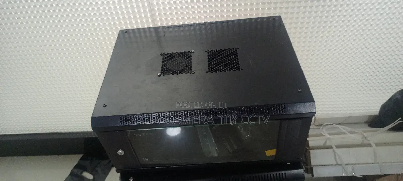 Rack 4 Unit