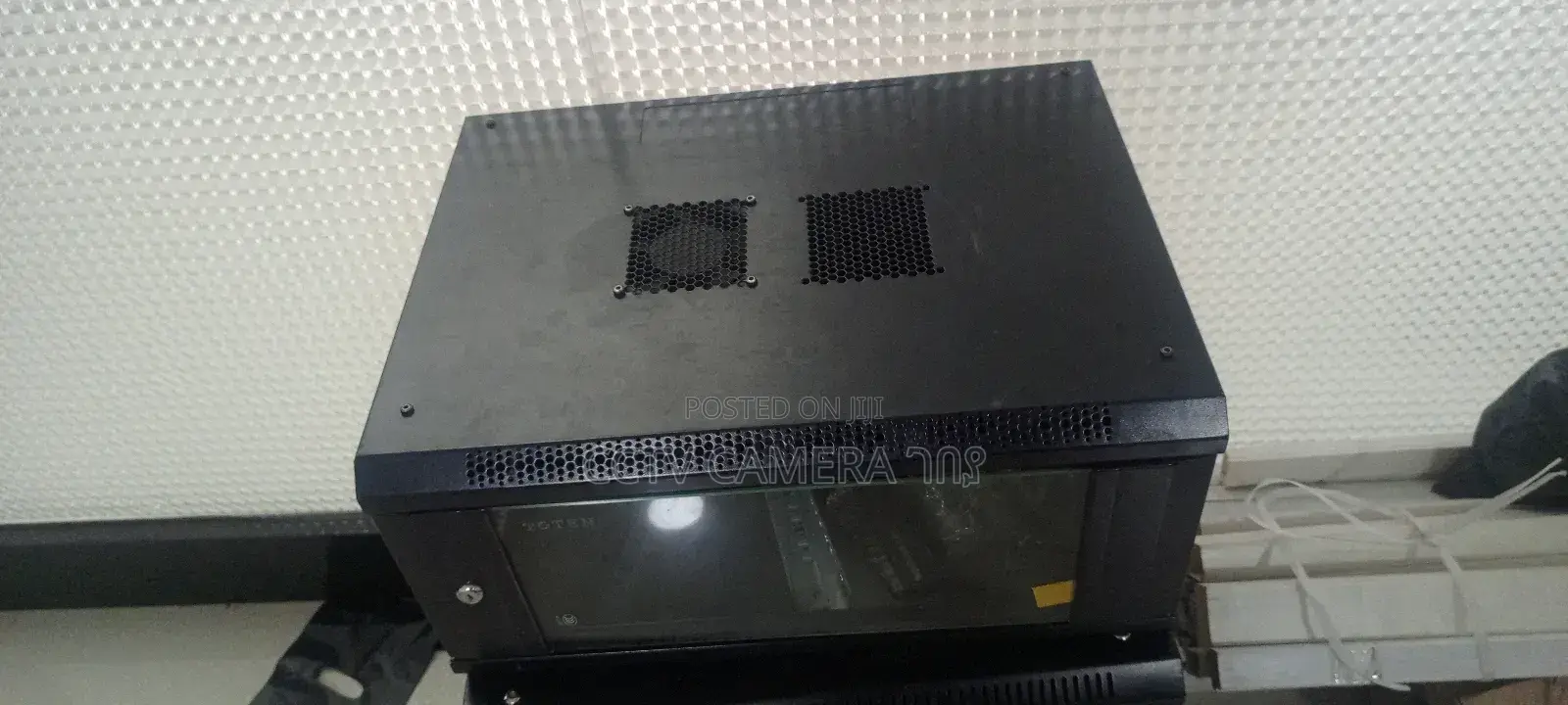 Rack 4 Unit