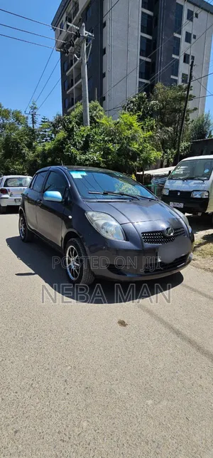 Toyota Yaris 1.0 VVT-i 2007 Gray