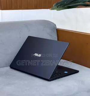 New Laptop Asus E502S 4GB Intel Pentium SSD 256GB