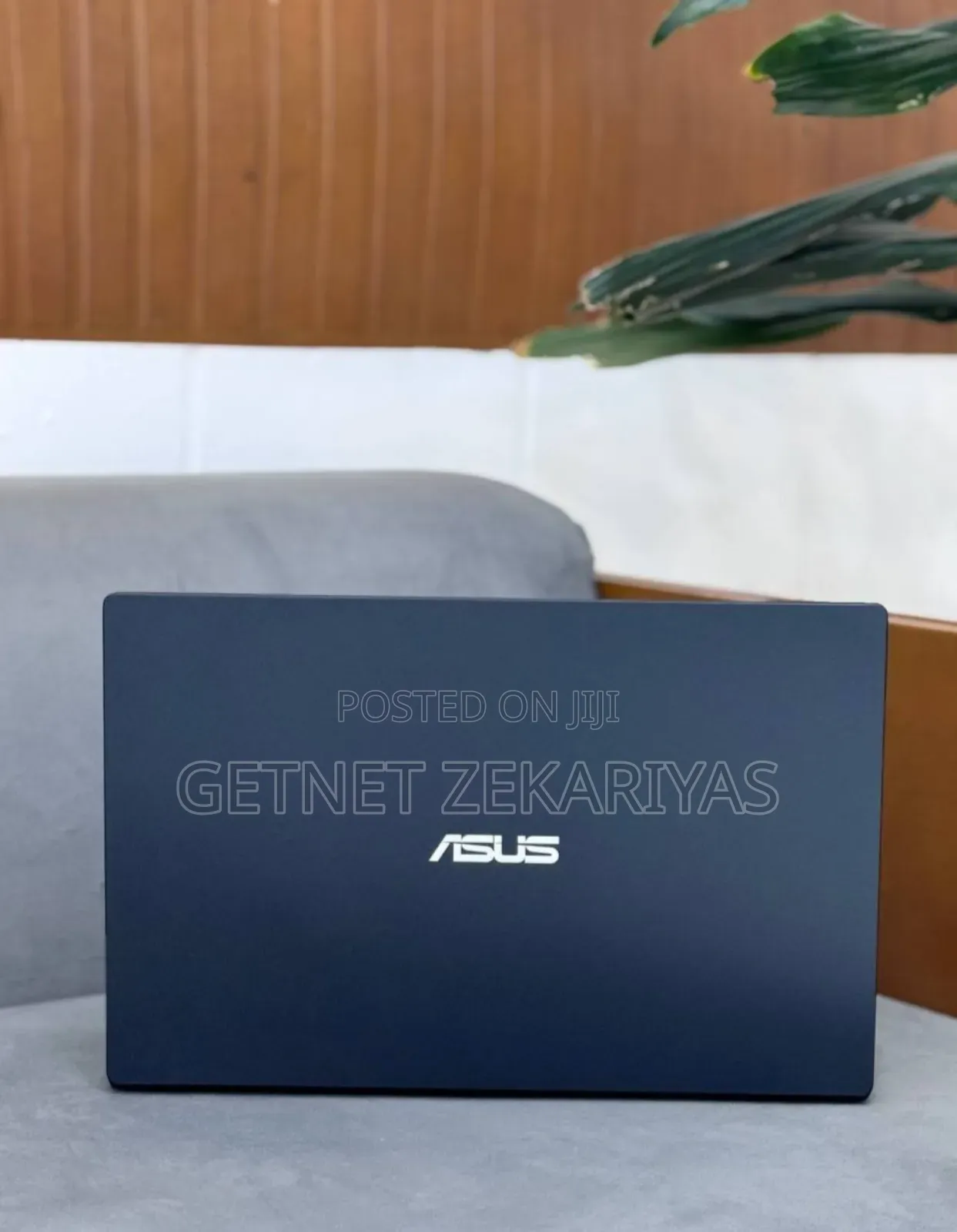 New Laptop Asus E502S 4GB Intel Pentium SSD 256GB