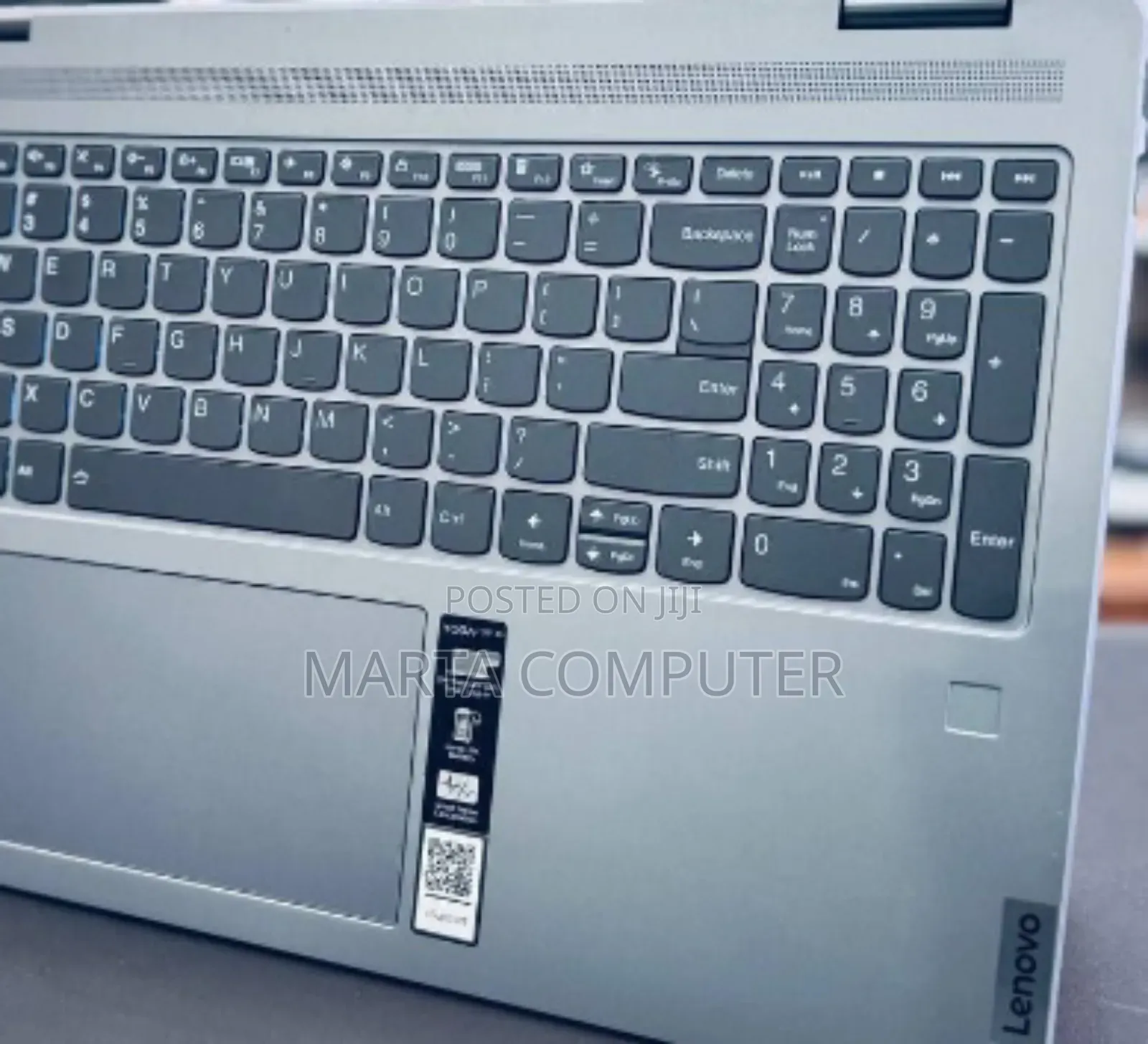 New Laptop Lenovo Yoga 7i 8GB Intel Core I5 SSD 512GB