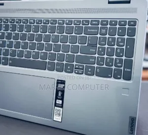 New Laptop Lenovo Yoga 7i 8GB Intel Core I5 SSD 512GB