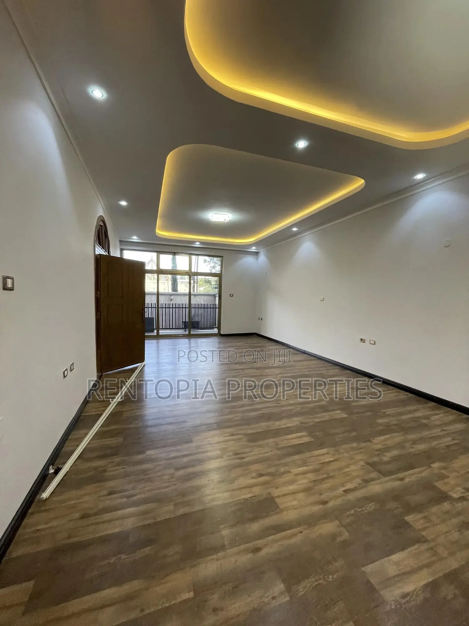 7bdrm House in Bole for rent