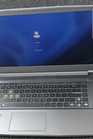 New Laptop MSI 16GB Intel Core I5 SSD 512GB