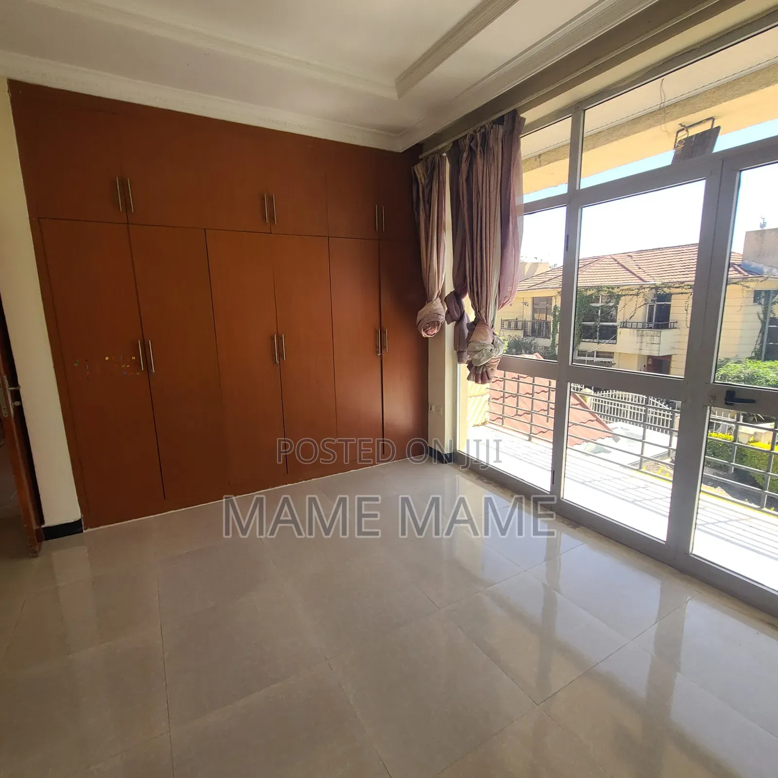 3bdrm House in Addis Abeba, Bole for rent
