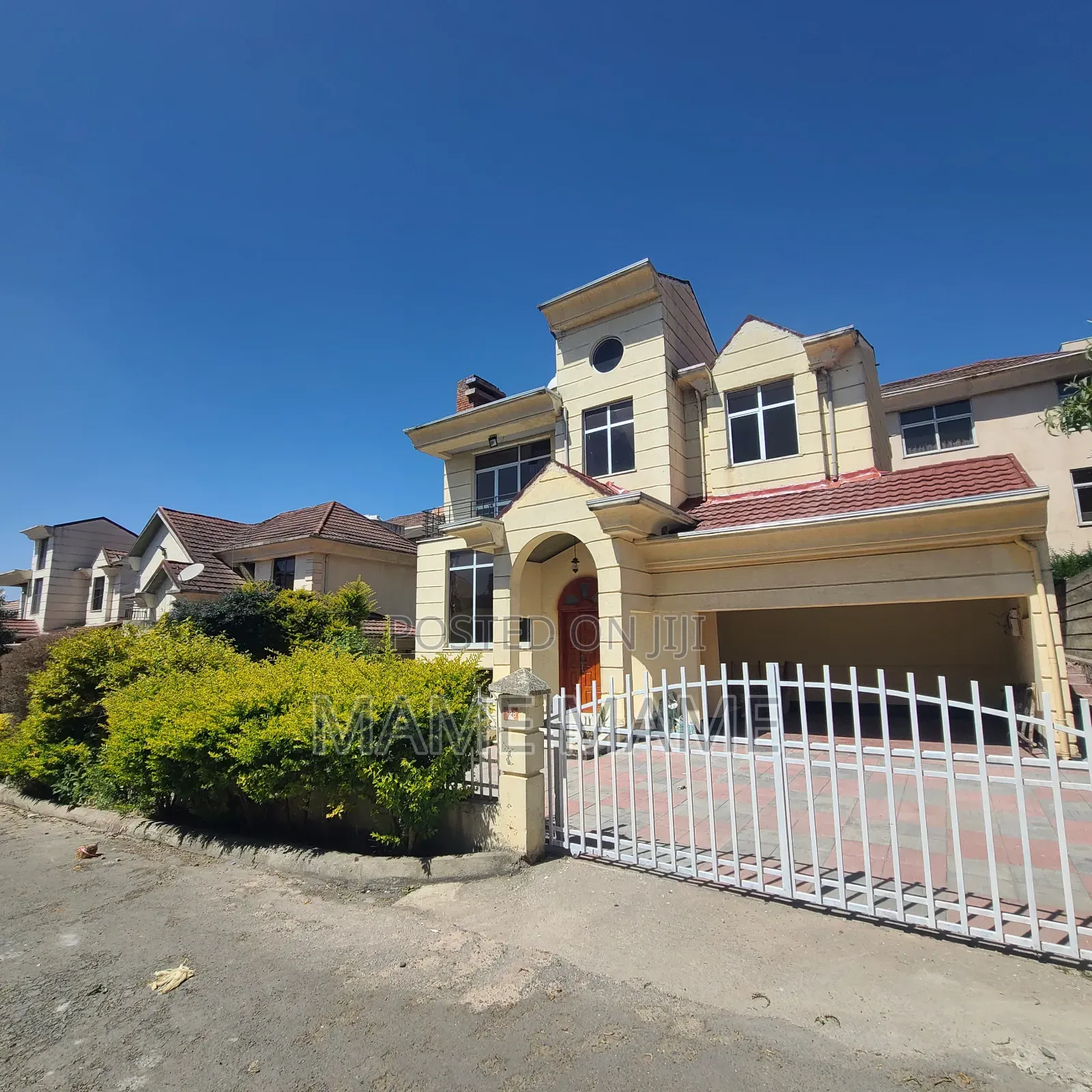 3bdrm House in Addis Abeba, Bole for rent