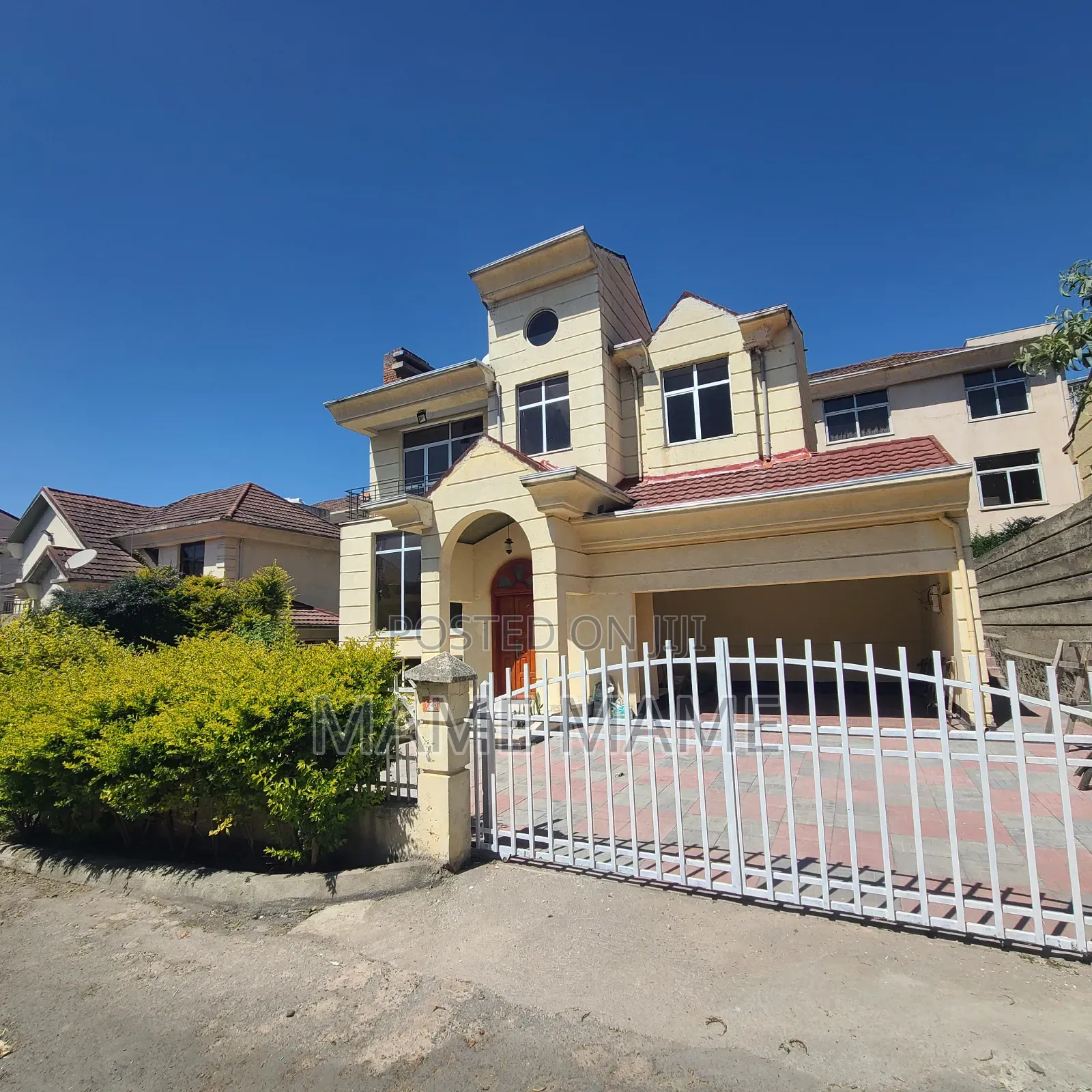 3bdrm House in Addis Abeba, Bole for rent