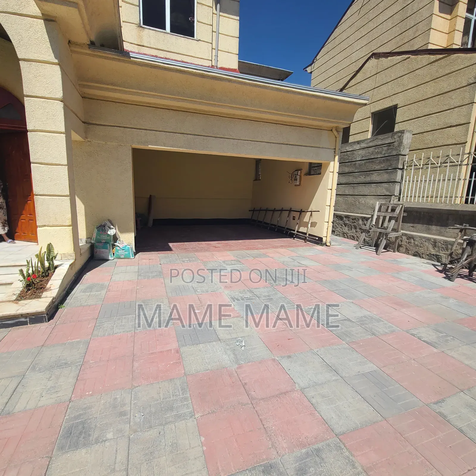 3bdrm House in Addis Abeba, Bole for rent