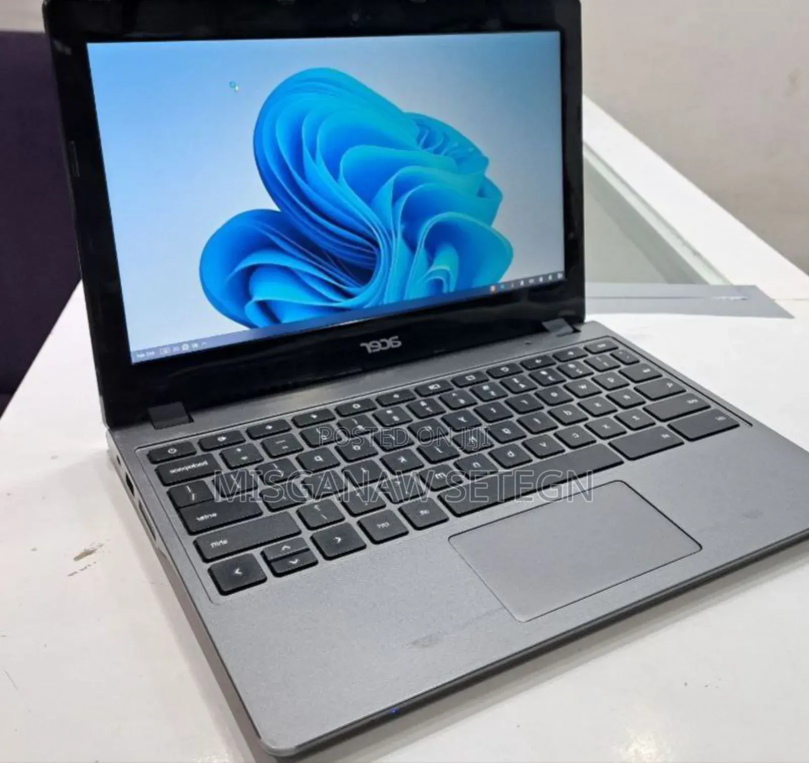 New Laptop Acer Chromebook 14 4GB Intel Pentium SSD 128GB