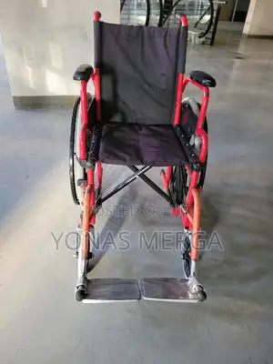 Self Propelled Steel Wheelchair野፨, Easy-to-Use and Durable Wheelchairs