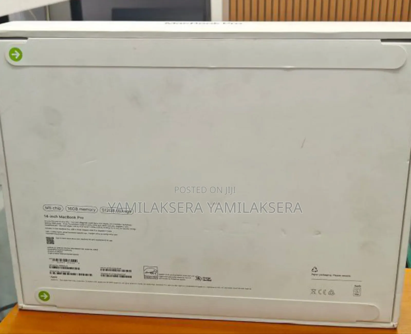 New Laptop Apple Macbook Pro 2025 M5 14-Inch 16GB SSD 512GB