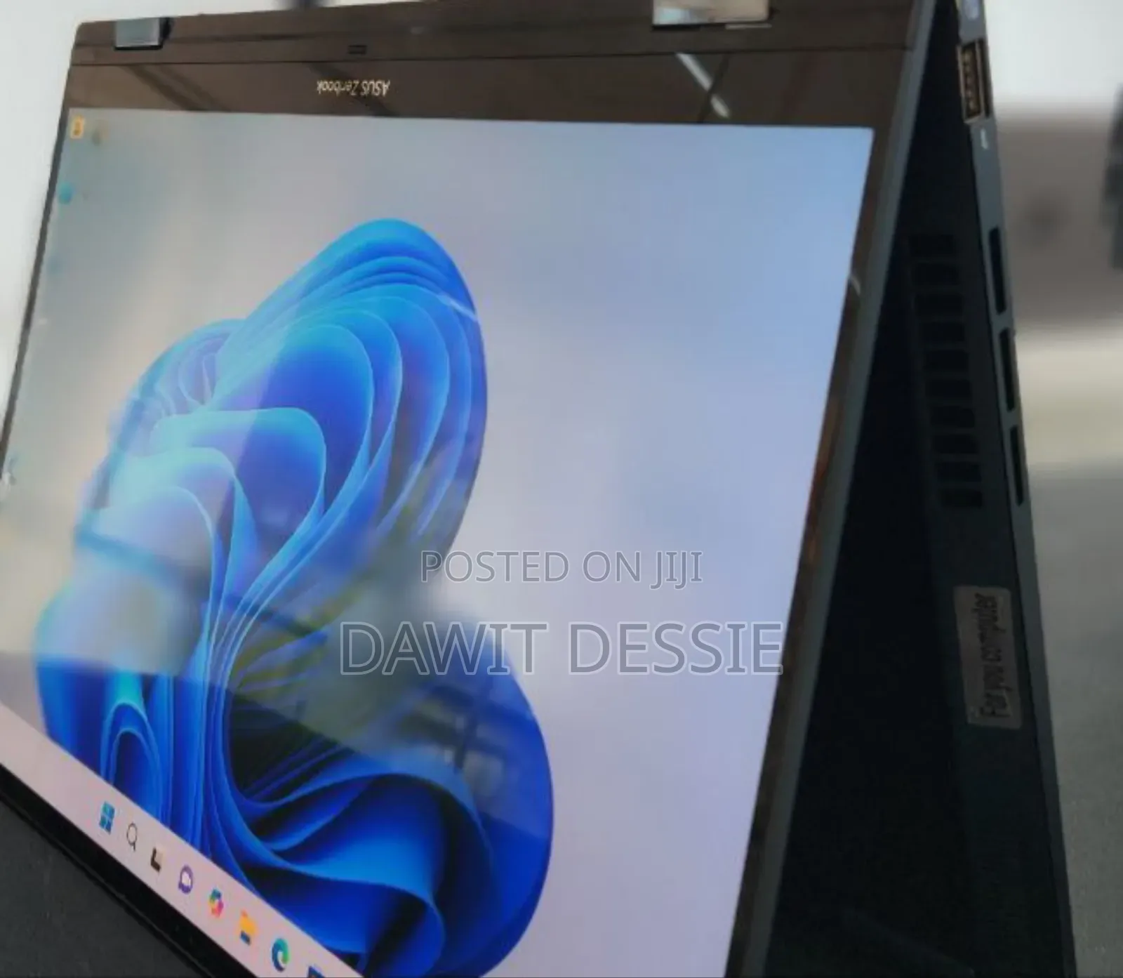 New Laptop Lenovo 16GB Intel Core Ultra 7 SSD 1T
