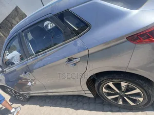 New BYD E2 43 kWh 94 hp FWD 2025 Gray