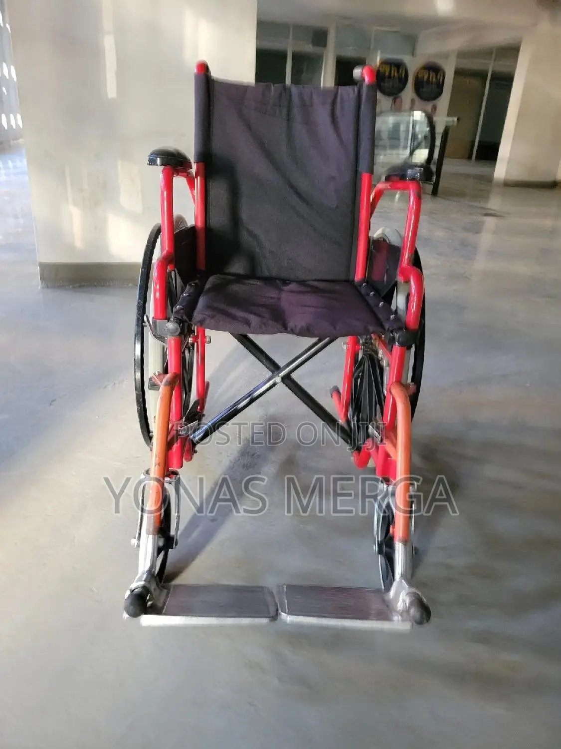 Folding Wheelchair歐飆aidapt Deluxe Lightweight奩合european Wheelchair