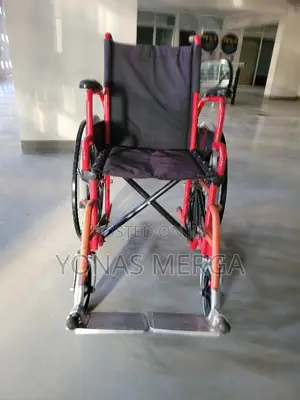 Folding Wheelchair歐飆aidapt Deluxe Lightweight奩合european Wheelchair