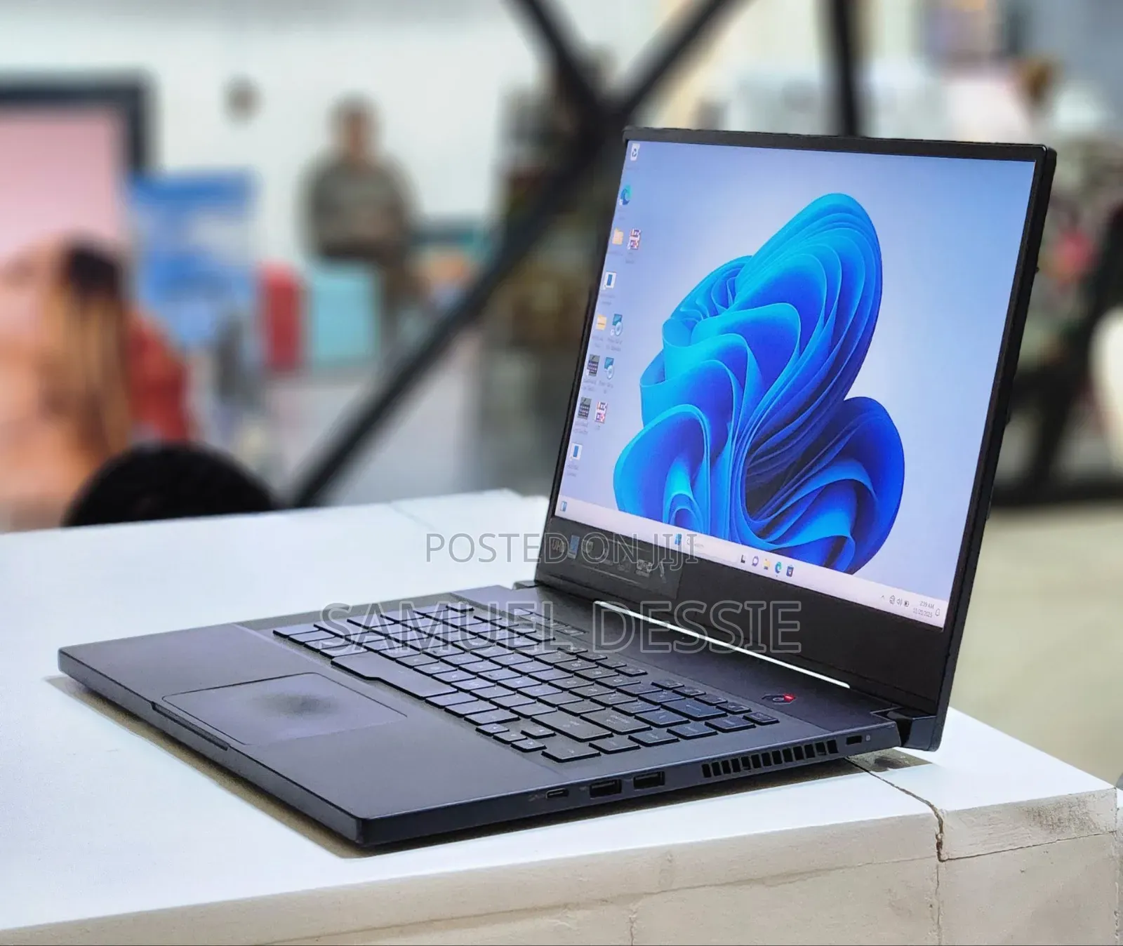 New Laptop Asus ROG Zephyrus G15 16GB Intel Core I7 SSD 512GB