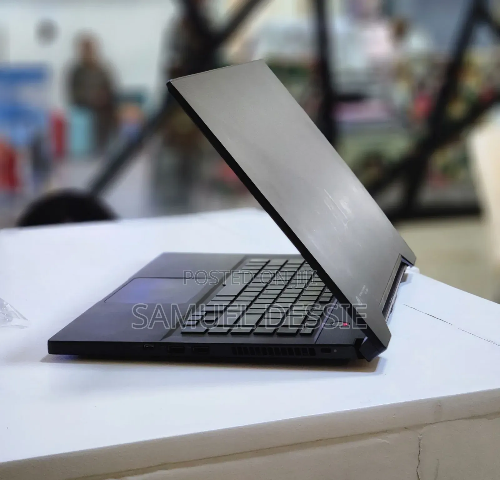 New Laptop Asus ROG Zephyrus G15 16GB Intel Core I7 SSD 512GB