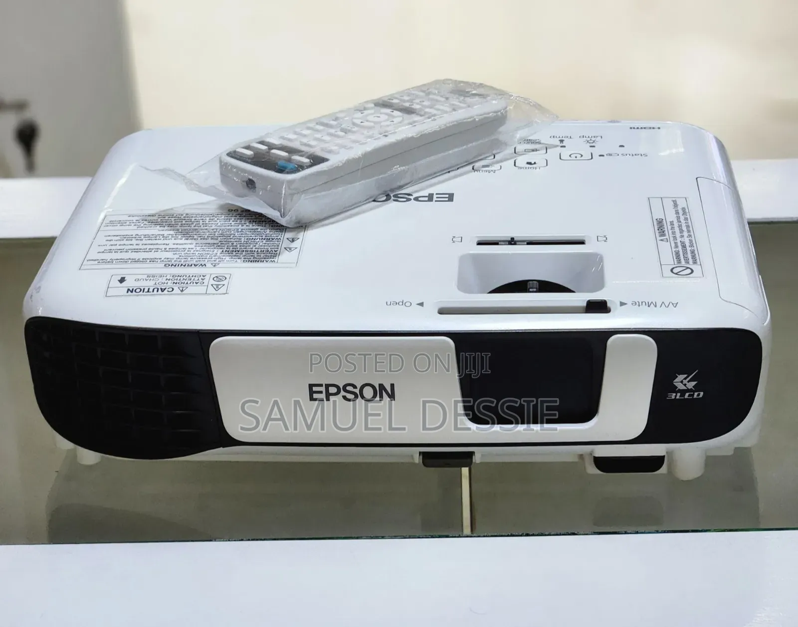Brand New Epson Projector S41