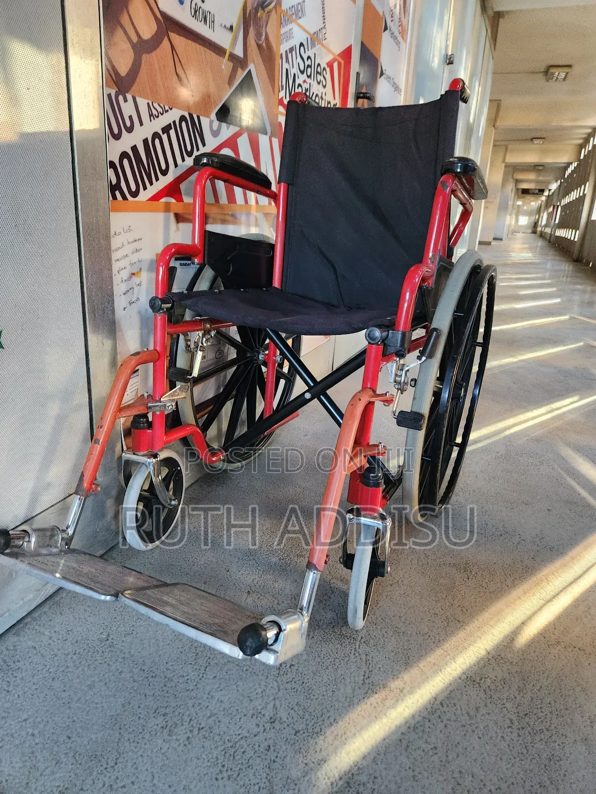 Foldable Color Wheelchair輕鬆wheelchair庫房wheelchair㠭不wheelchair Medical