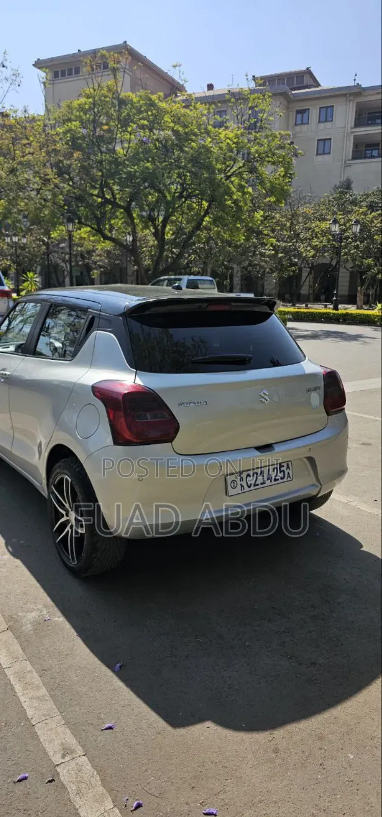 Suzuki Swift 2022 Silver