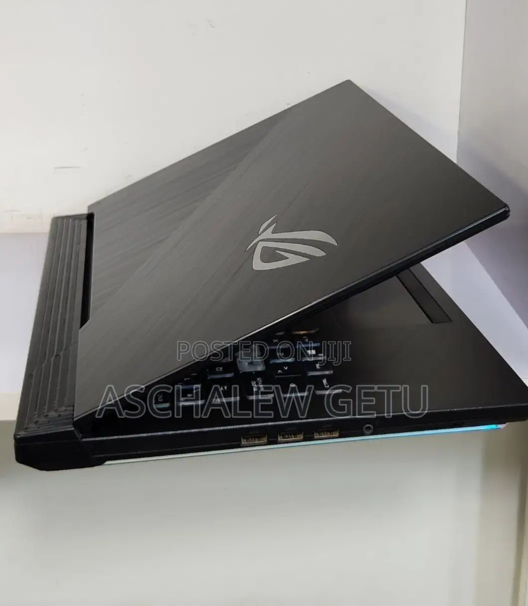 New Laptop Asus ROG Strix G15 16GB Intel Core I7 SSD 1T