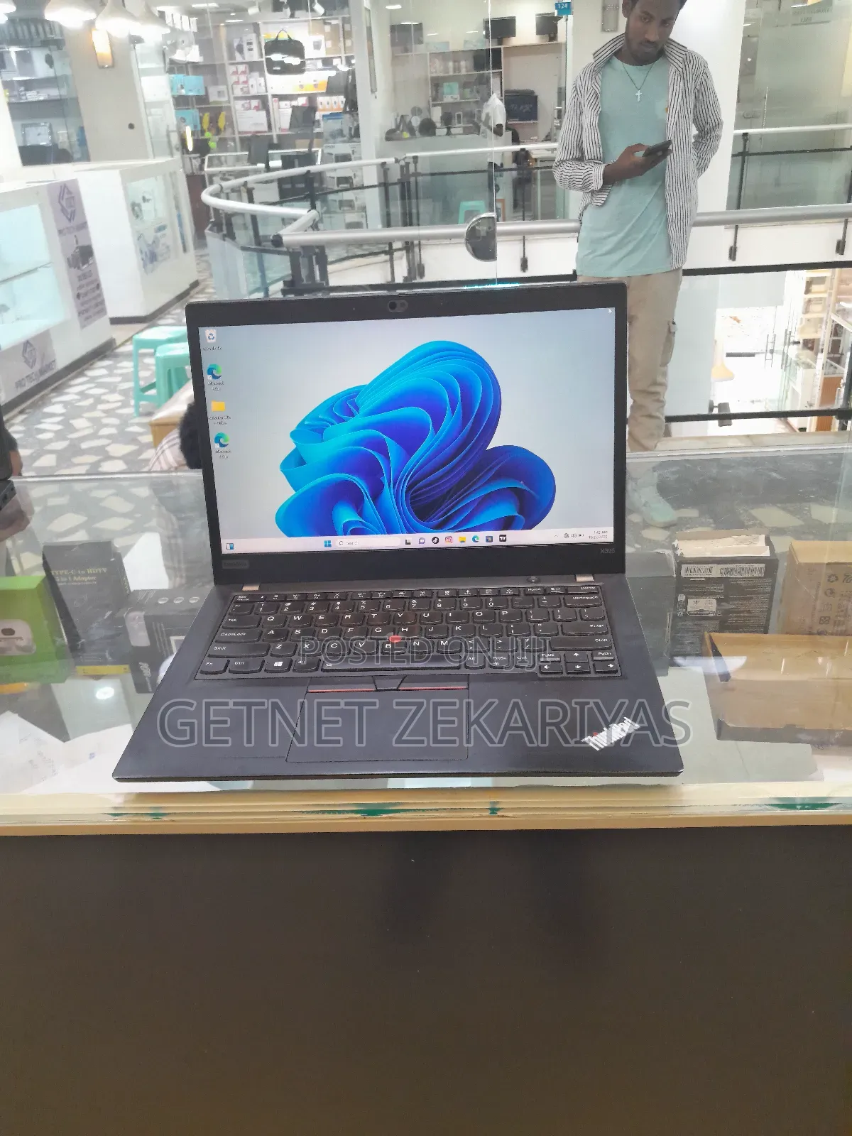 New Laptop Lenovo ThinkPad X395 16GB AMD Ryzen 5 SSD 512GB