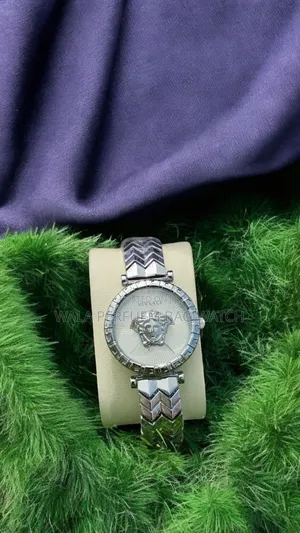 Photo - Elegant Women’S Wrist Watch – New