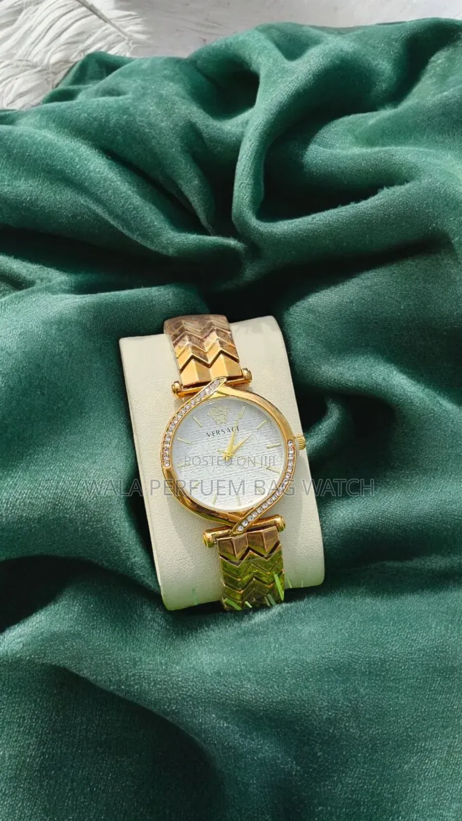 Ladies Fashion Watch – High Quality