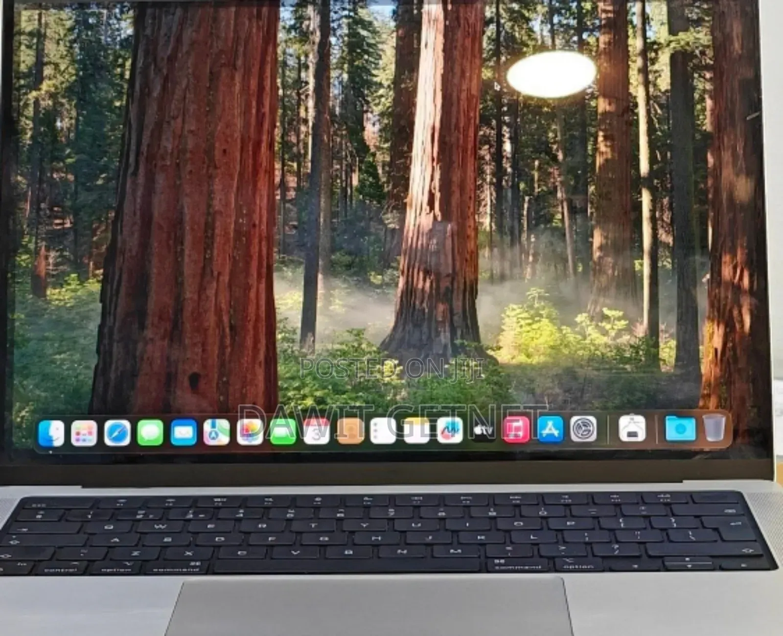New Laptop Apple MacBook Pro M1 32GB Apple M1 SSD 1T