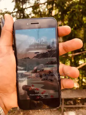 Apple iPhone 7 32 GB Black