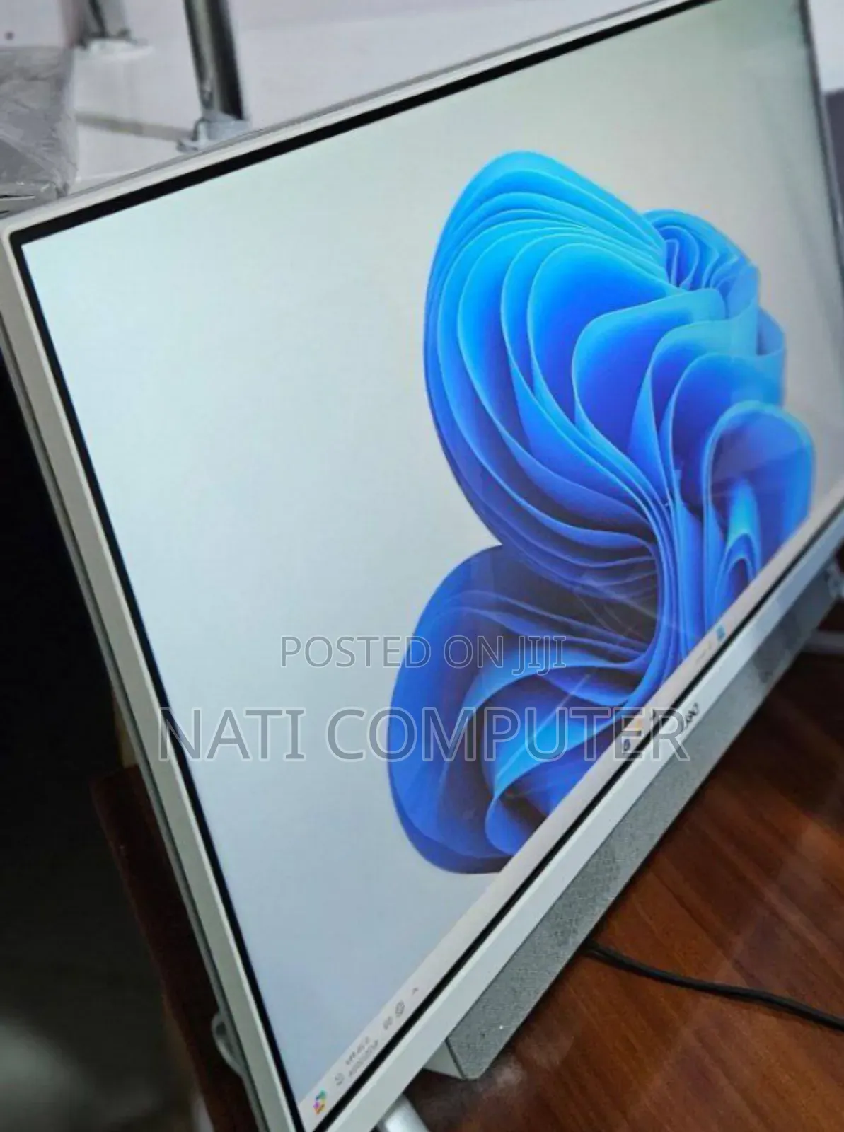 New Dell Alienware Area-51 12GB Intel Core I7 SSD 512GB