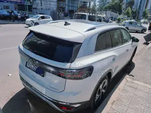 Volkswagen ID.6 Crozz 85 kWh AWD 2022 White