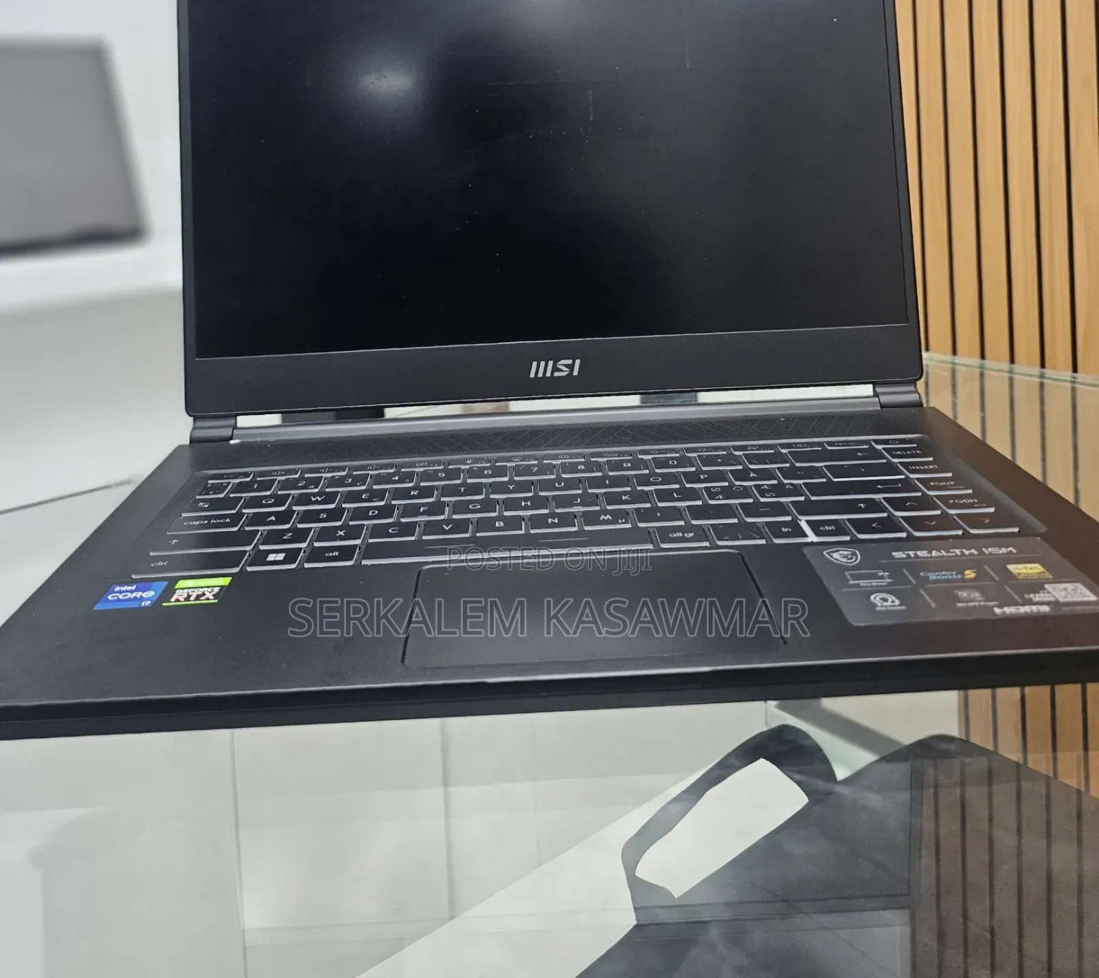 New Laptop MSI Stealth 14 Studio A13VF 16GB Intel Core I7 SSD 1T