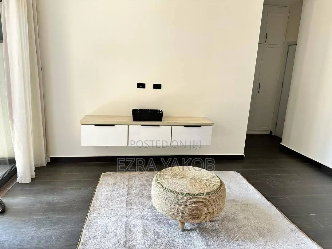 Furnished 3bdrm Apartment in Apartment, Nifas Silk-Lafto for rent