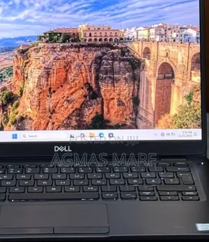 New Laptop Dell Latitude 13 3000 8GB Intel Core I7 SSD 256GB