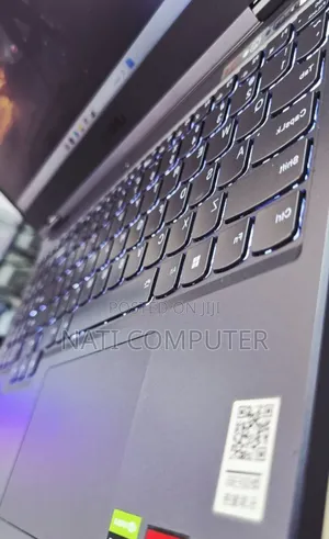 New Laptop Lenovo Legion 5 16GB AMD Ryzen 7 SSD 512GB