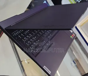 New Laptop Lenovo Legion 5 16GB AMD Ryzen 7 SSD 512GB