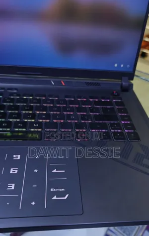 New Laptop Asus 16GB Intel Core I9 SSD 1T
