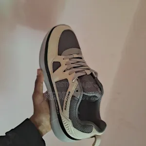 Photo - Skecher Shoes